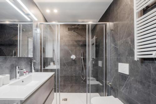 GuestHost - Porta Venezia - Modern Studio near Corso Buenos!