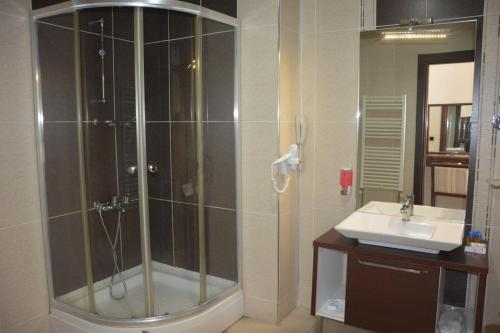 Un baño de Koç Otel Çankırı