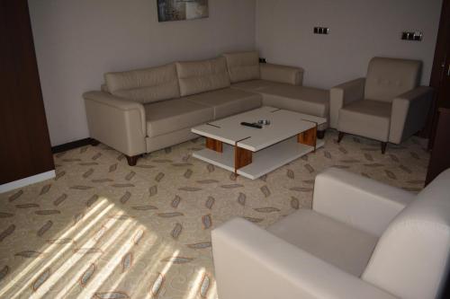 Zona de estar de Koç Otel Çankırı