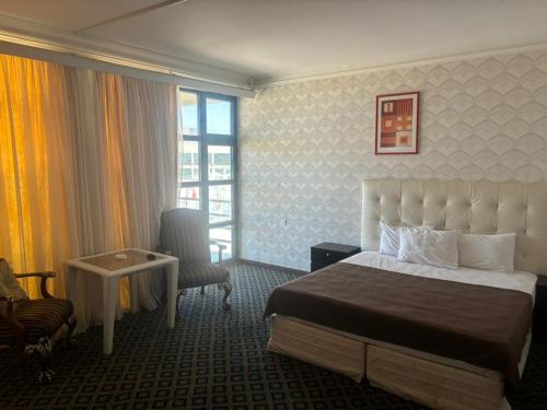 Gallery image of Khazar Golden Beach Sham Baku in Baku