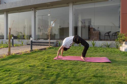 Hosté ubytování Pride Elite Wellness Resort Becharaji Near Becharaji Railway Station