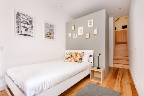 Spacious Duplex in Porto's Downtown • A/C
