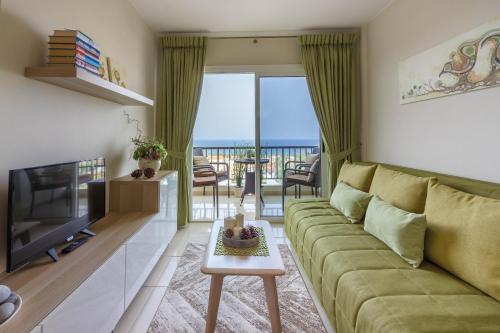 1BDR EL DORADO Ocean View Las Americas