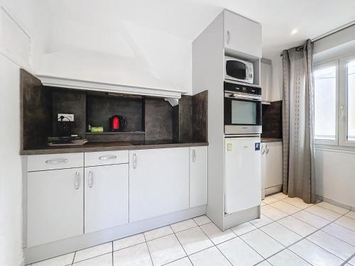Central 1 bedroom Riouffe 206 2 mins from Palais