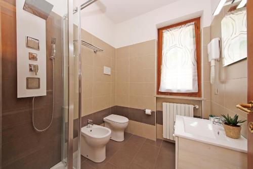 Ένα μπάνιο στο Hotel Residence Panorama La Forca, GTSGroup