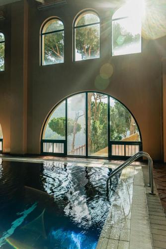 Gallery image of Country Lodge Hotel & Resort Beirut in Beirut
