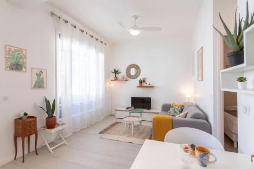 L55 2P central Jean Médecin 10 min à pied Vieux Nice