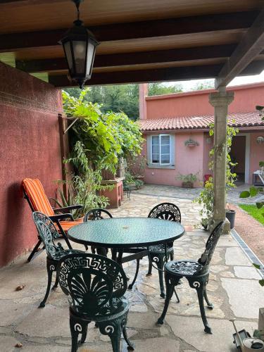 Kawasan patio atau luaran di Casa Dos Caseiros