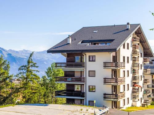 Apartment Prachalier I No6 by Interhome