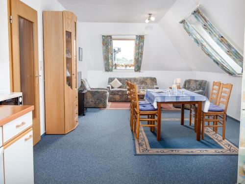 Χώρος καθιστικού στο Apartment Mantelmöwe by Interhome