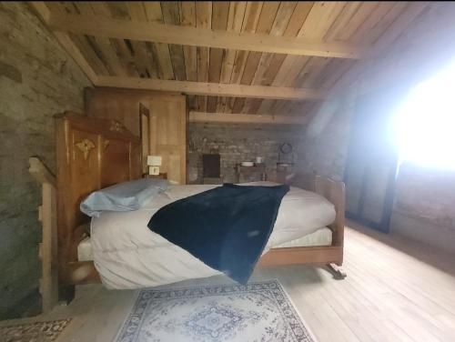 Nuit insolite, chambre au dessus d'une étable