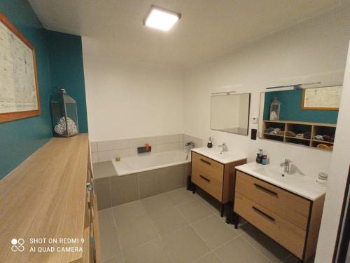 Photo de la galerie de l'établissement Les Amiets, à Morlaix