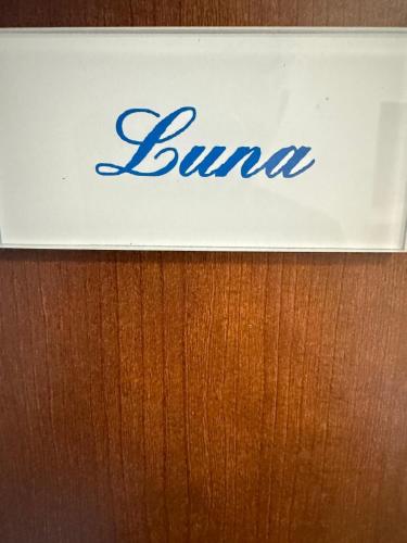Certifikát, hodnocení, plakát nebo jiný dokument vystavený v ubytování LUNA e AMBRA case vacanze