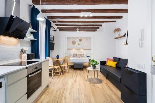 Lodging Apartments Almirall Beach 32