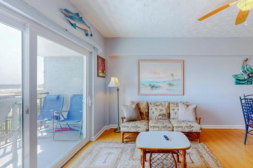 Gallery image of Oceanview condo with pool, beach access, jetted tub, W/D, & AC in Jacksonville Beach