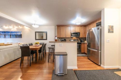 Gallery image of 2BR Mins to Alpine Base Area at Palisades in Alpine Meadows