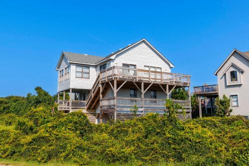 a house on top of a hill at Semi-Oceanfront, Close to Beach Access! SA2, Wadel in Sanderling