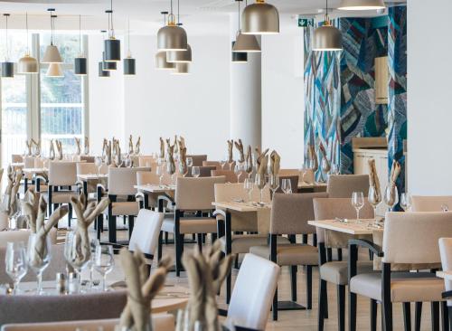 Restaurace v ubytování Les Nouvelles Sylphides Lambersart