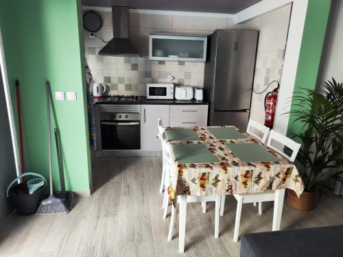 Kuchyň nebo kuchyňský kout v ubytování A Casa dos Avós