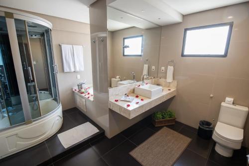 Koupelna v ubytování Olavo Bilac Hotel