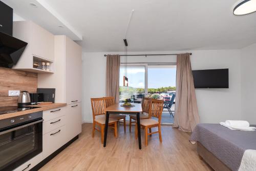 Apartments Lenolu