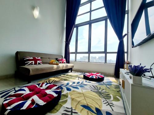 Katil atau katil-katil dalam bilik di 8 Guest Duplex 1 Room Studio Cyberjaya Hospital DPulze Shaftsbury MMU Limkokwing KLIA Transit Putrajaya