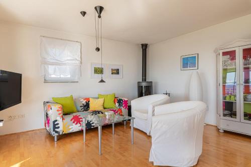 Gambar di galeri bagi SkyView Villa - Happy Rentals di Semič
