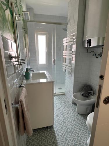 Kamar mandi di Aile