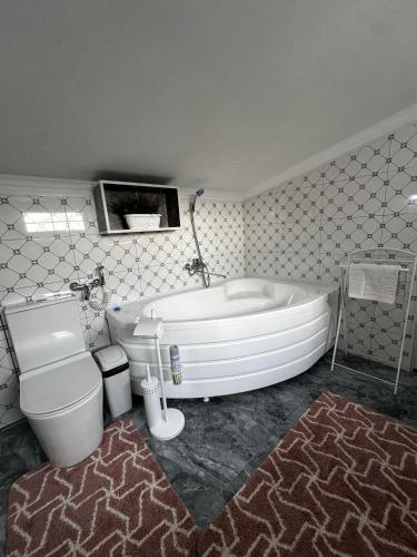 Gallery image of The Oldman House in Osh