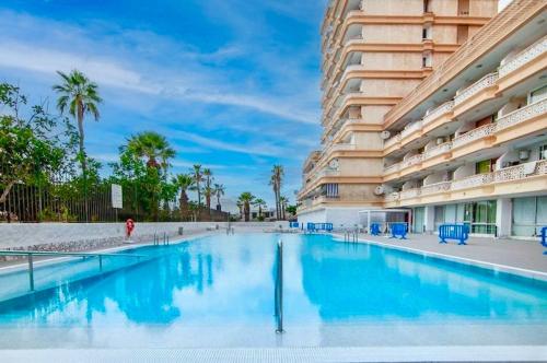 JADE exclusives apartment in Las Americas