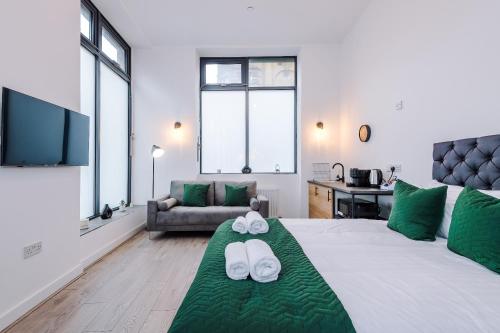 Gallery image of Silver Street Apartments by Staycay in Bury