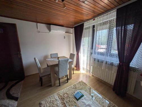 Posezení v ubytování Villa MIR