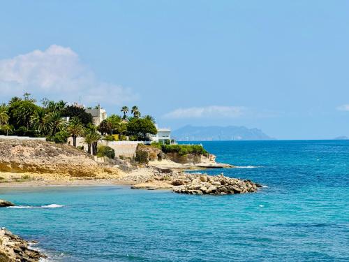 BONITA CASITA CERCA DE LA PLAYA
