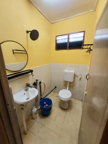 Koupelna v ubytování Irama Resort Amir YJS , Pantai Irama Bachok