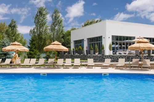 Noy Land Resort