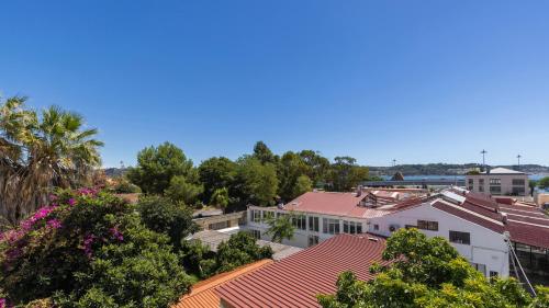 Belém 3BR with Balcony by LovelyStay