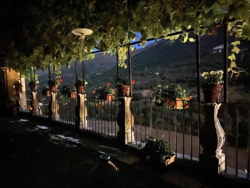Nespecifikovaný výhled na hory nebo výhled na hory při pohledu z bed and breakfast