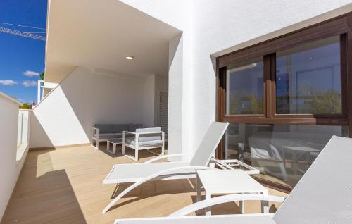 Μπαλκόνι ή βεράντα στο Stunning Apartment In Finestrat