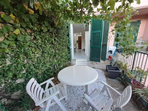 Jardín al aire libre en Lemon Apartment Monterosso - 5 Terre