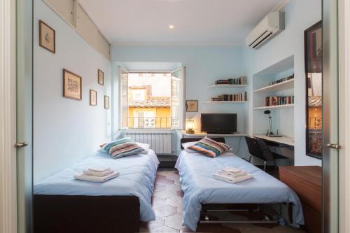 Holidays Banchi Vecchi Apartment