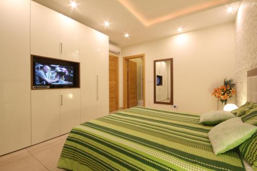 Gallery image of Summer Breeze in Sliema