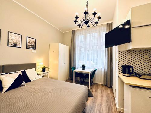 NW Studio By The Pier I