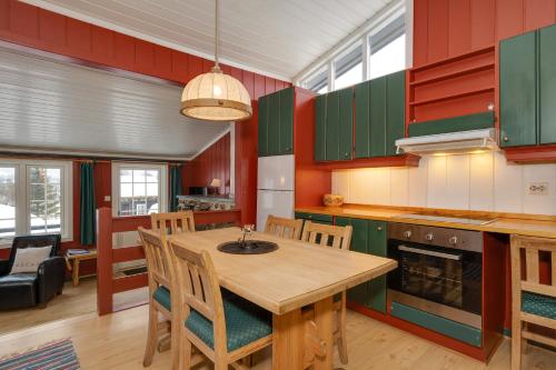 A kitchen or kitchenette at Bitigrenda B