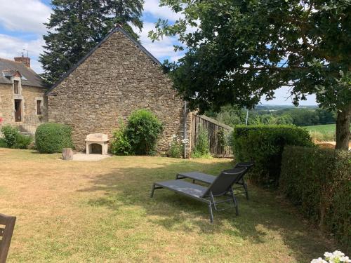 Photo de la galerie de l'établissement Les Ercuries, à Plouguenast Langast