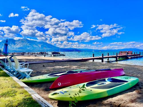 Fotografie z fotogalerie ubytování Lakefront legacy luxury South Lake Tahoe Estate v destinaci South Lake Tahoe