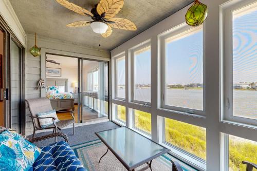 Posezení v ubytování Mariners Cay 26