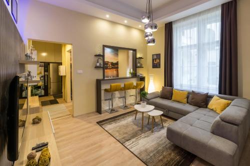 Exlcusive & City Central Located Suite by Prestige Homes 1072 Budapest, Nagy Diófa utca 13 kép - 3