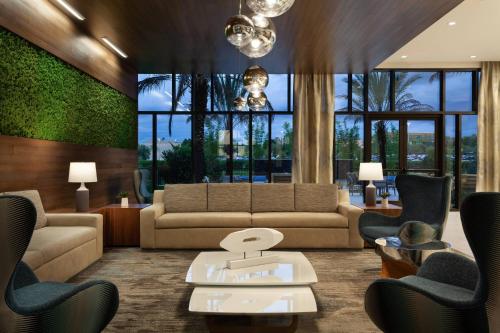 Residence Inn by Marriott Orlando at Millenia Image