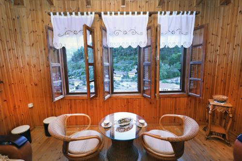 Area tempat duduk di DD Villa 2