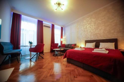 Marina's Shore Escape Apartment 8